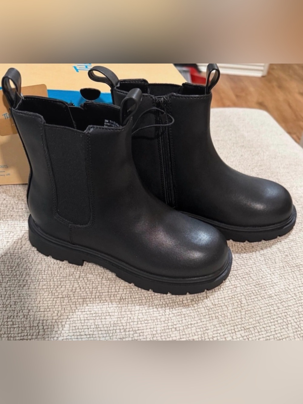 Kids Black Chelsea Boots with Side Zip - Classic Pull-Tab Design